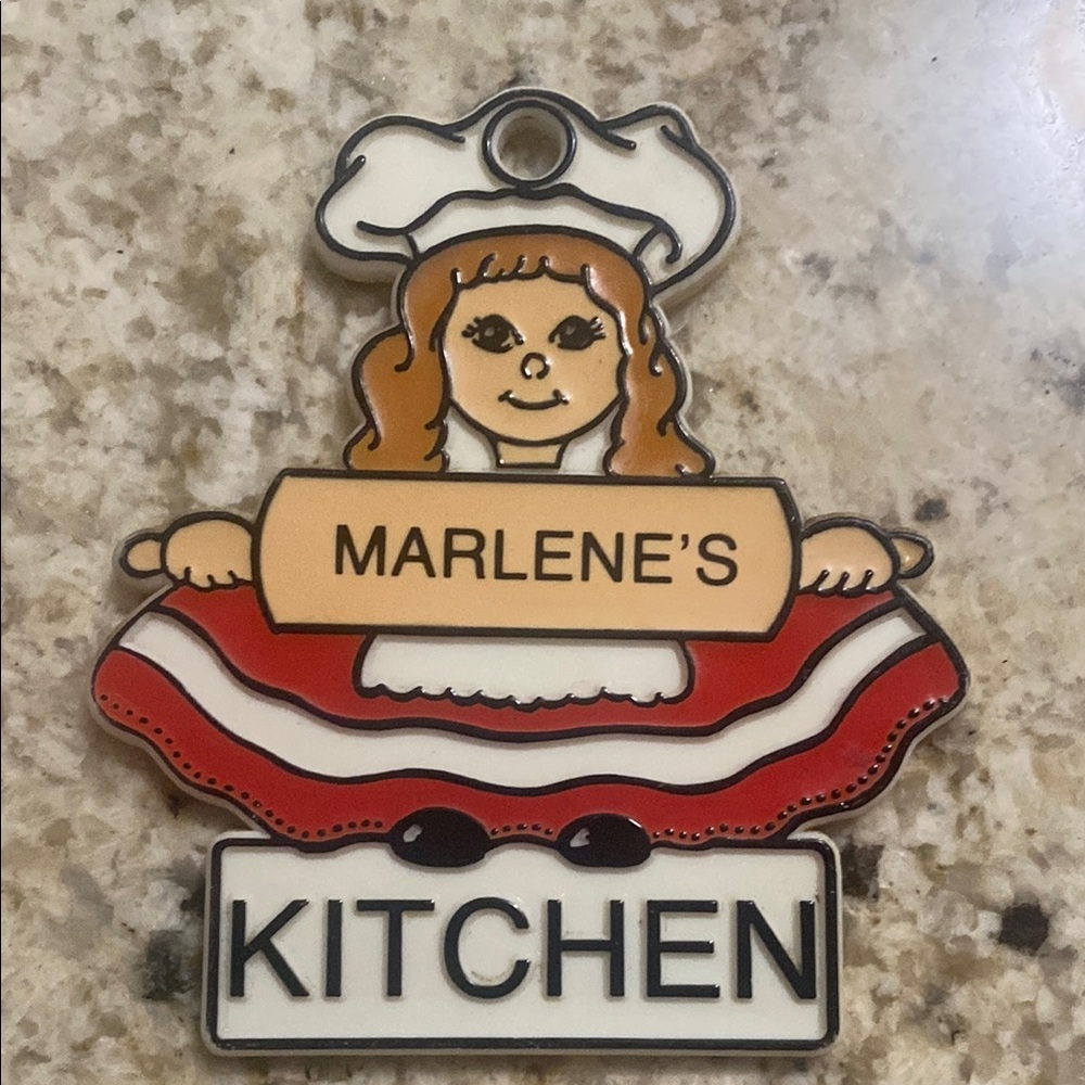 Vintage Marlene’s kitchen magnet
